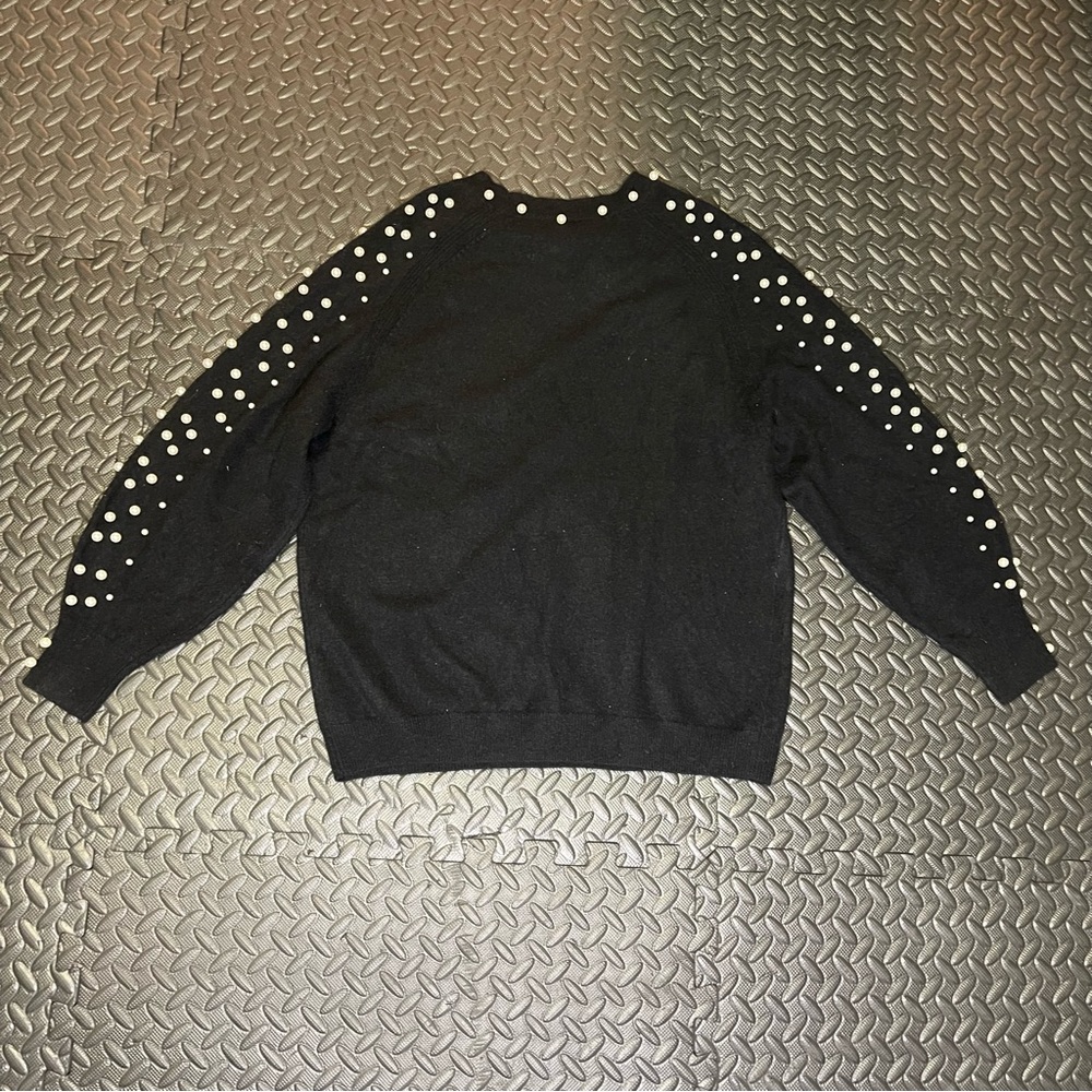 Bloomingdales Cashmere Sweater Pearl Embellished Crew Neck Size Large Black - Picture 8 of 8